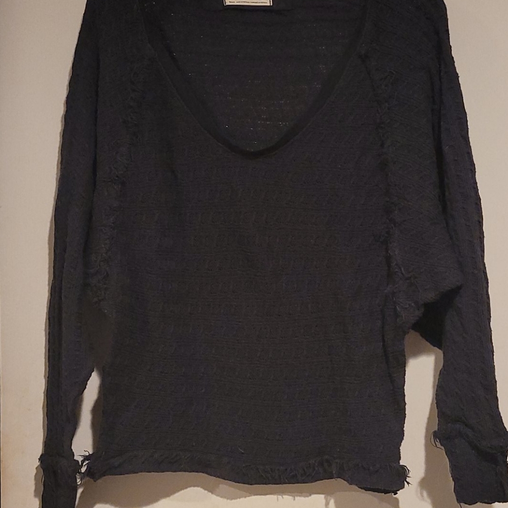 FREE PEOPLE Size S black distressed cable knit